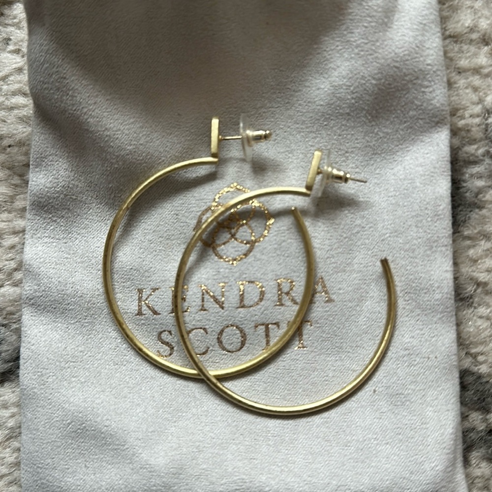 Kendra Scott Gold Hoops